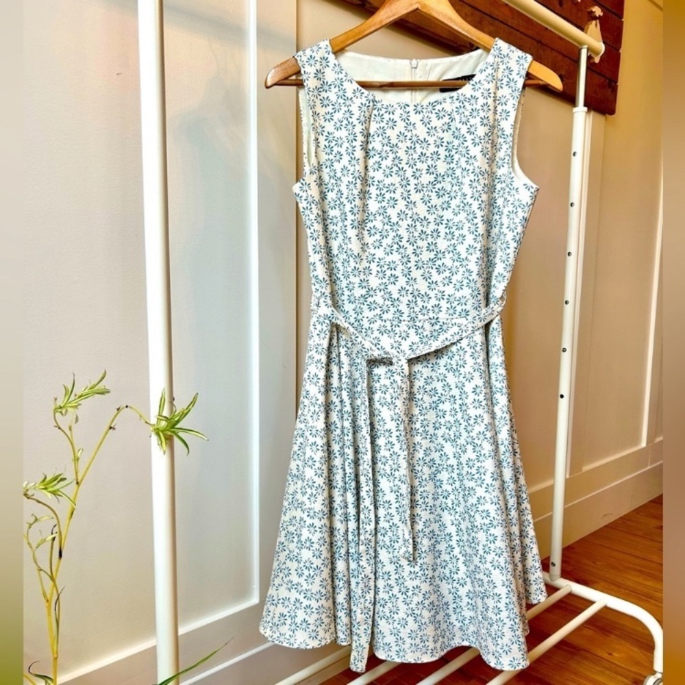 Angeleye London Sleeveless Dress Floral Size 8 Festival Summer Wedding Formal